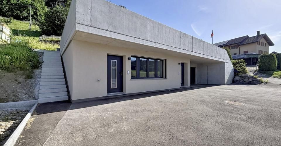 Villa neuve avec unité indépendante et vue dégagée sur les Préalpes - Senèdes - Maison 6.5 pièces - image - 11