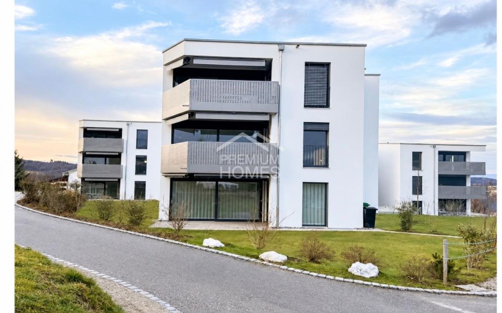 Modern Living - Stilvoll wohnen mit grosser Terrasse -  Bild 1
