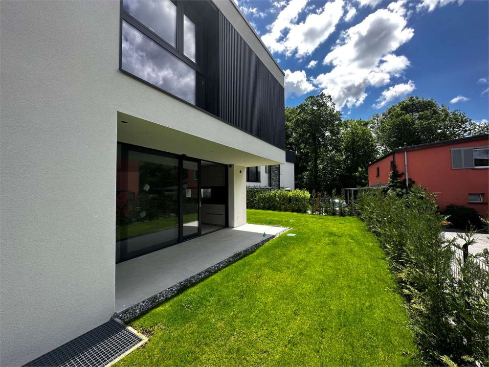 NUOVE VILLE CON GIARDINO IN ZONA RISERVATA -  Bild 3