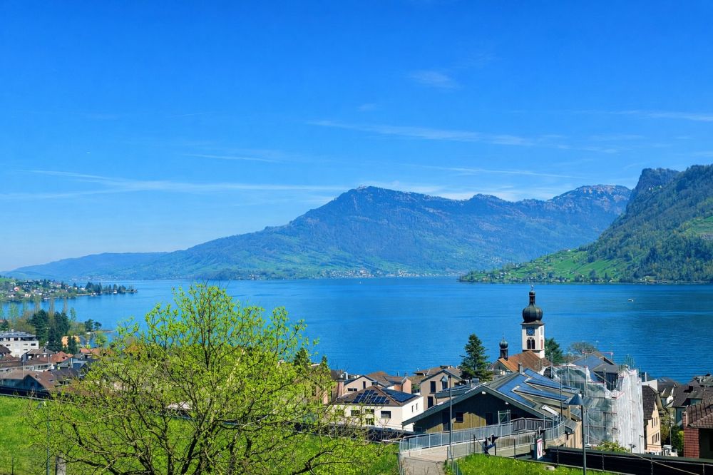 Mühlepark - Ein Wohntraum mit Seeblick -  Bild 1