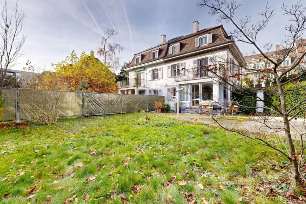 Neubau: Geräumige 2.5-Zimmerwohnung an zentrumsnaher Lage -  Bild 2