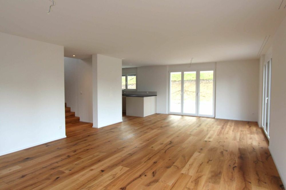 Familienfreundliches 5.5-Zimmer Einfamilienhaus - Bild 4