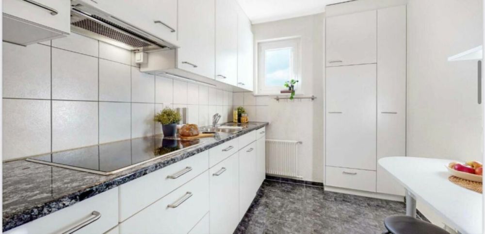 Spannendes Projekt aus Mehrfamilienhaus und grossem Gartenanteil als Baulandreserve -  Bild 3
