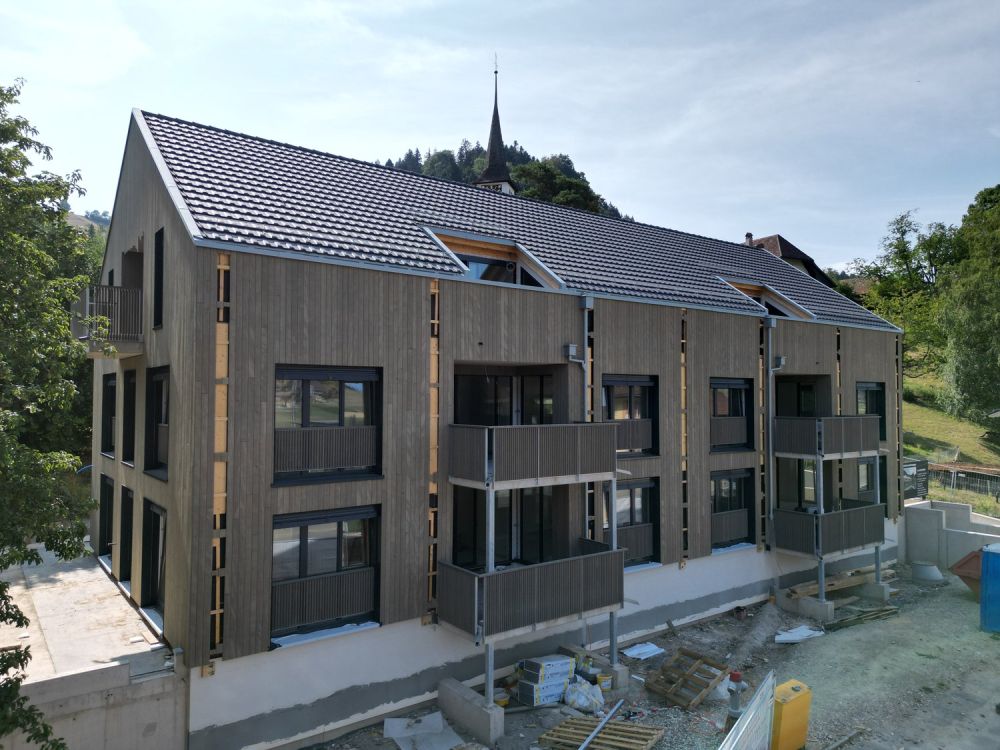 Modern, ruhig auf dem Land und dennoch in wenigen Minuten im Zentrum! -  Bild 1