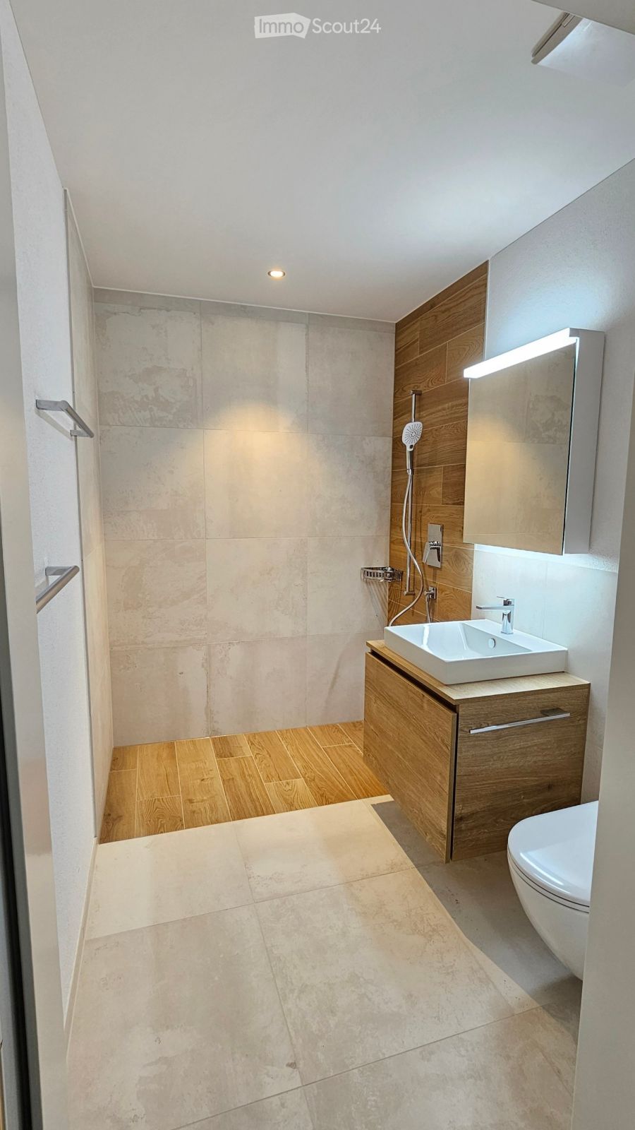 Exklusive 5-Zimmer-Dachwohnung zwischen Hallwiler- & Baldeggersee -  Bild 12