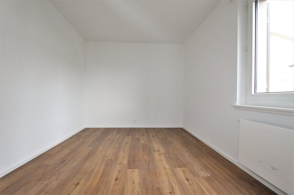 MODERNE 3.5 ZI-WOHNUNG IN NEUHAUSEN -  Bild 4