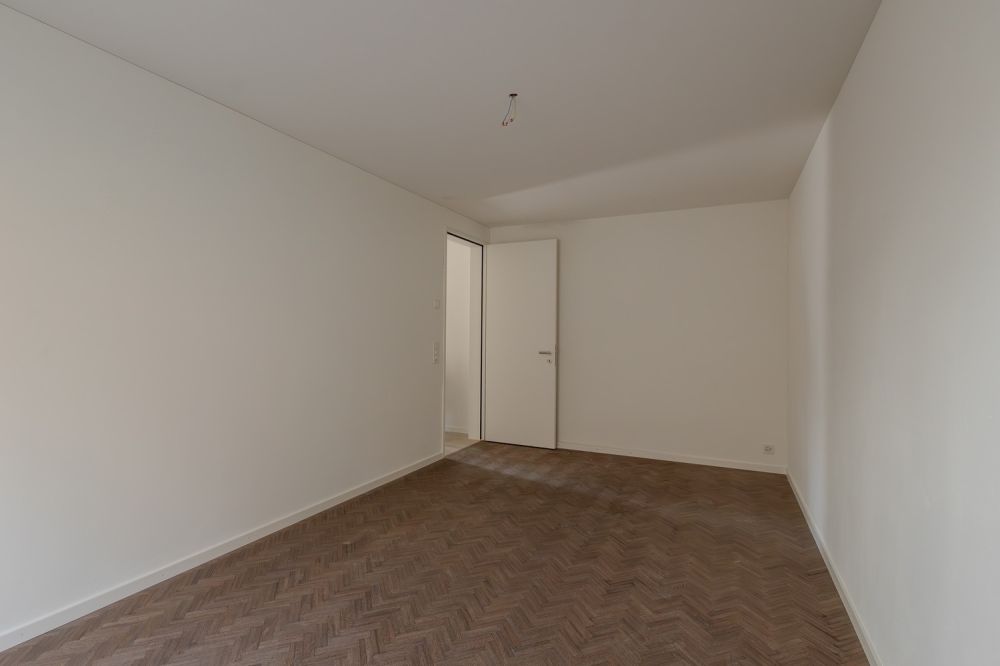 Exklusive 3.5 Zi- Neubauwohnung (100m²) mit 43m² Aussenfläche nahe Zürich -  Bild 10