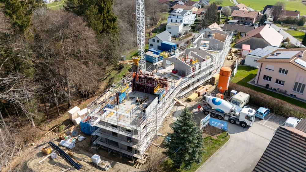 Geräumiges Dreifamilienhaus mit 5.5 Zimmern in Sorens -  Bild 10