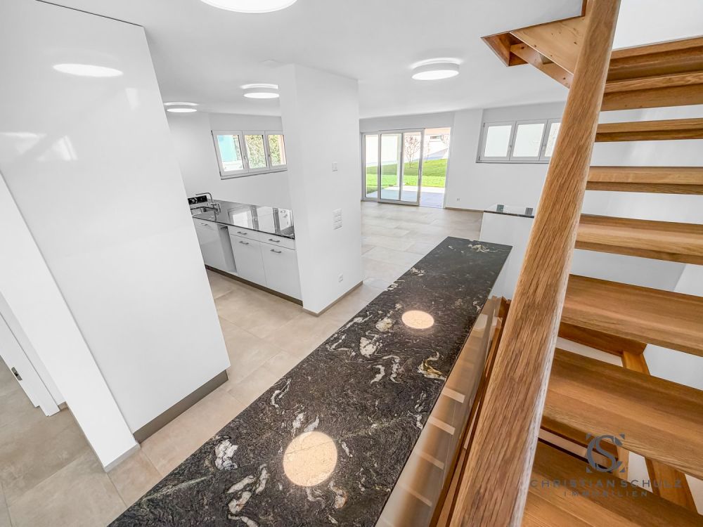 Traumhafte Aussicht - Neubau-Einfamilienhaus in Helsighausen (TG) – modern & energieeffizient -  Bild 5
