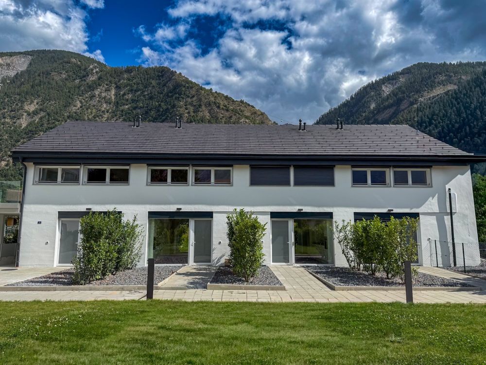 Charmant duplex neuf à Riddes avec pelouse - Bild 1