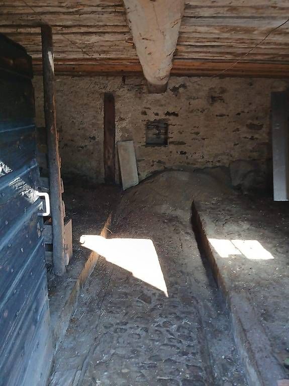 Chalet teilweise ausgebaut  / rustico da ristrutturare -  Bild 6
