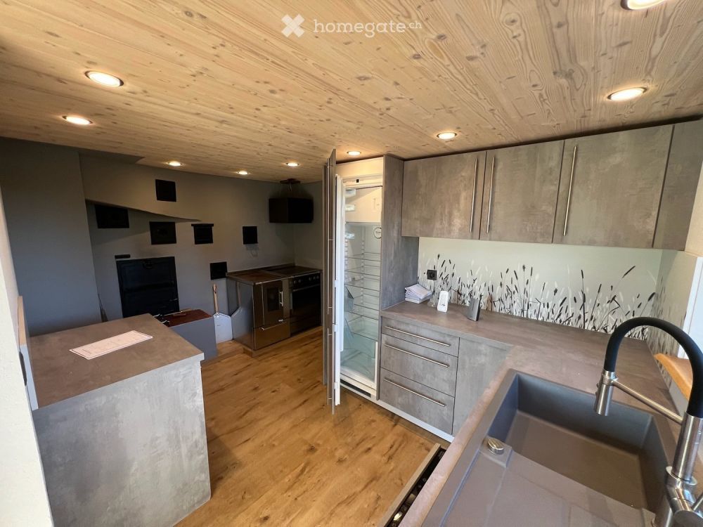 Lichtdurchfluteter Traum-Altbau 2024 60 m² Wellness-Schlafzimmer mit Sauna  in Hugelshofen -  Bild 3