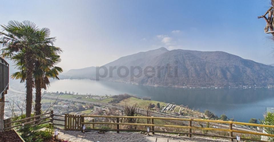 Moderna villa 5 locali con vista mozzafiato, Val Mara-Rovio - Villa 5 pièces - image - 1