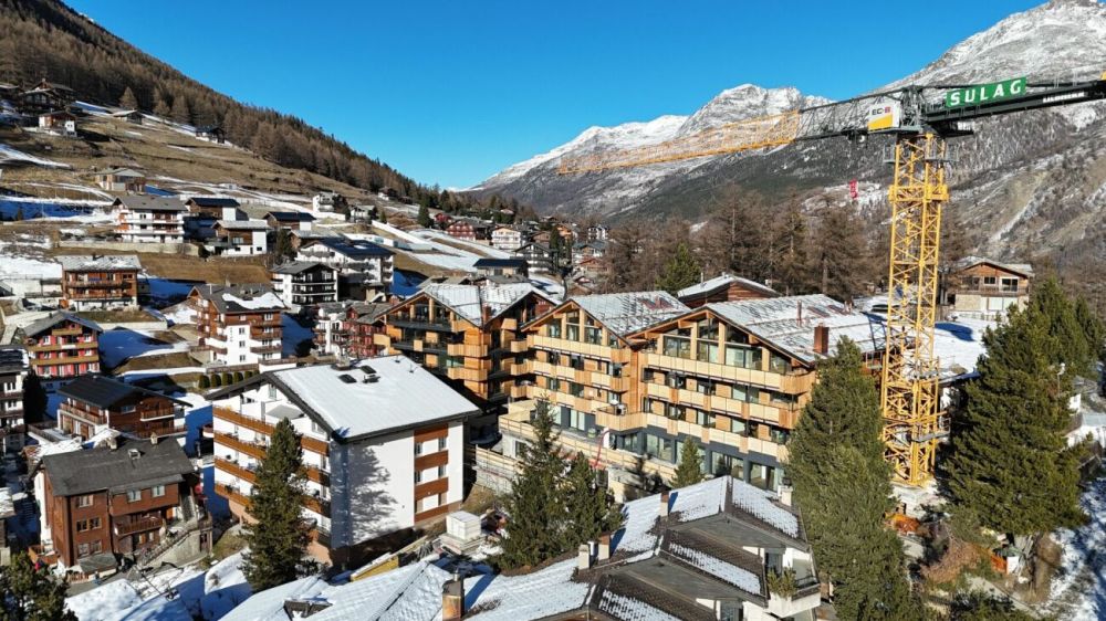 Alphubel Peak dem Himmel so nah. Neubau 2025. Mit Süd-und Ostbalkon. Reserviert. -  Bild 1