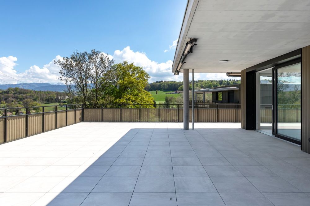 MATRAN – MAGNIFIQUE ATTIQUE DE 5.5 PIÈCES AVEC TERRASSE EXCEPTIONNELLE DE 171 M² -  Bild 1