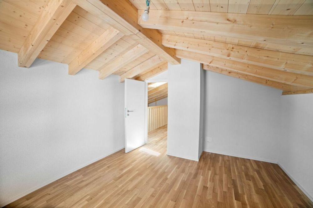 Dachgeschoss mit 3.5 Zimmern in einem NEUEN Gebäude! -  Bild 4