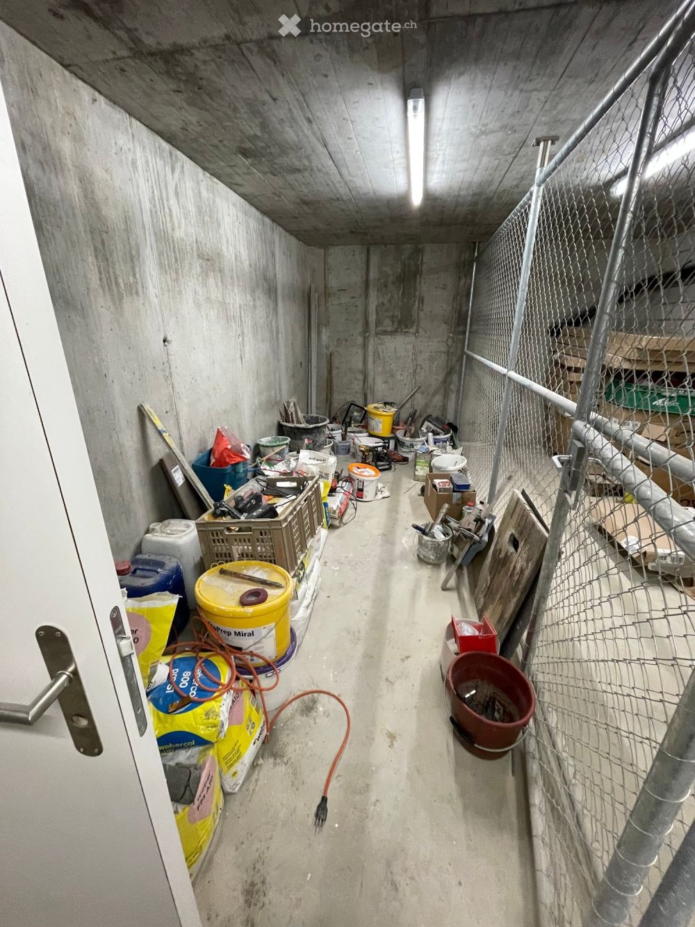 Moderne 2.5-Zimmer-Wohnung in ruhiger Lage in Weiach - Bild 4