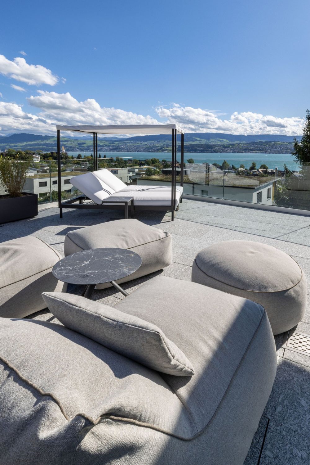 PARADISE -  Bild 11