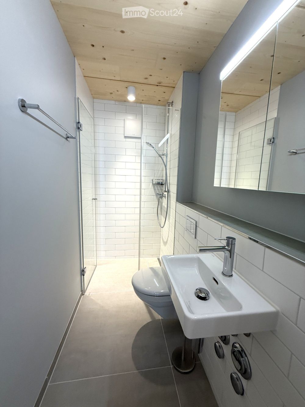 neuwertige 4.5-Zimmer-Wohnung in unmittelbarer Nähe zum See -  Bild 6