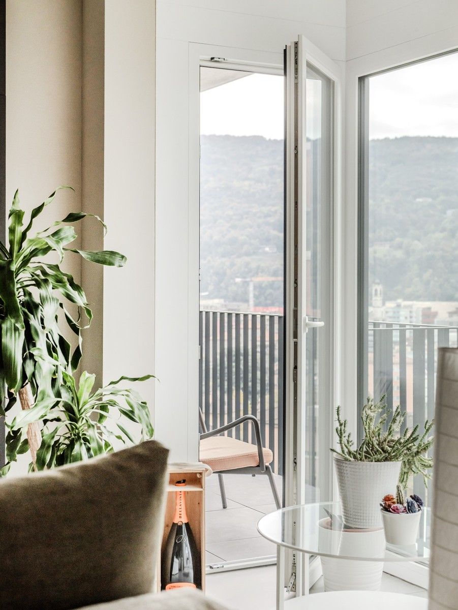 Moderno ultimo piano 3,5 di alto standing con terrazza panoramica. - Bild 13