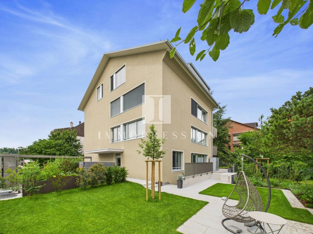 Premiumlage: Dachwohnung mit sonnenreicher, spektakulärer Terrasse! -  Bild 1