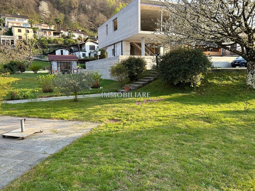 Villetta mit Pool nach eigenen Wünschen mit Seeblick -  Bild 4