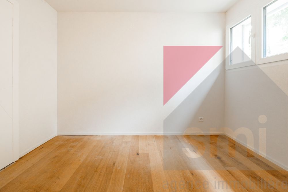 Villa spacieuse de 5 pces avec des finitions harmonieuses - Chambre