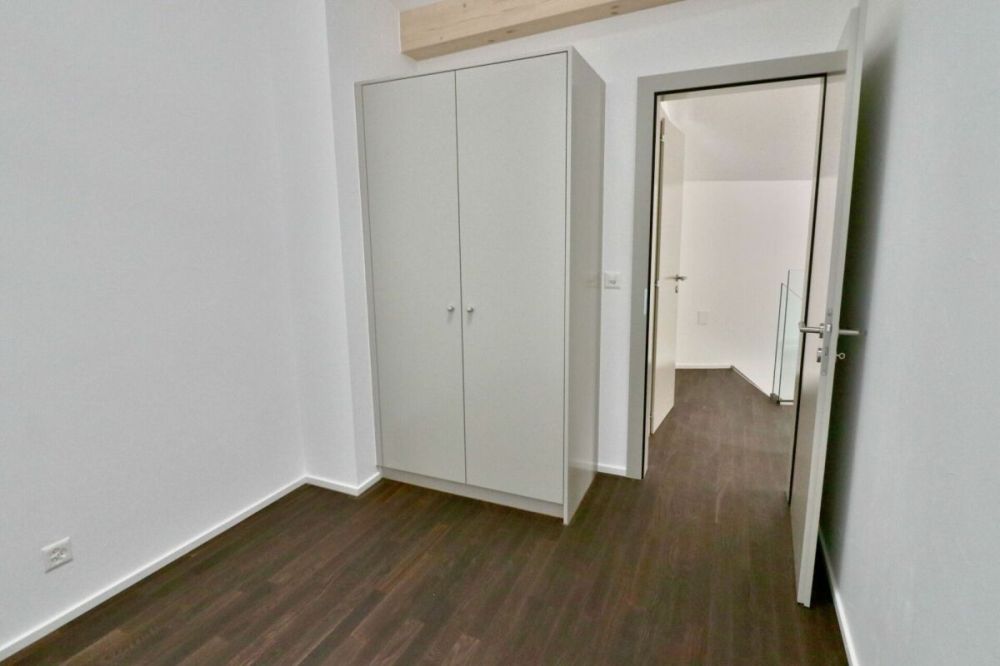 Seltenes Objekt! Charmantes Reihenhaus mit 3.5 Zimmern, neu, mit Charme! -  Bild 7