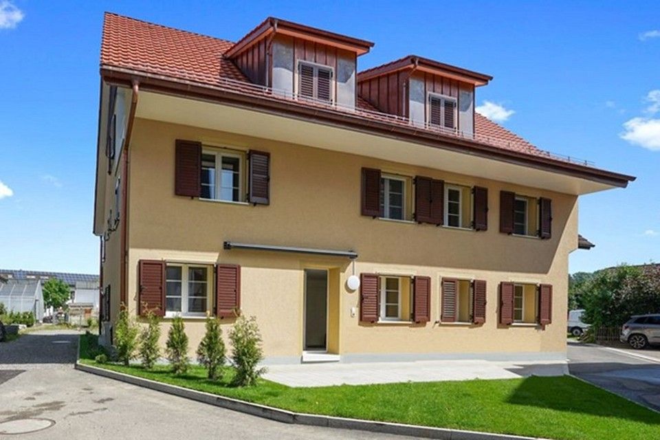 Grosse 4½-Zimmer Dachmaisonette -  Bild 1