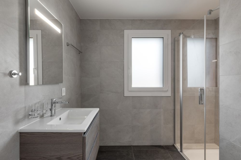 Magnifique duplex neuf de 5.5 pièces à 4 minutes de Romont - LOT 2.4 - Salle de bains