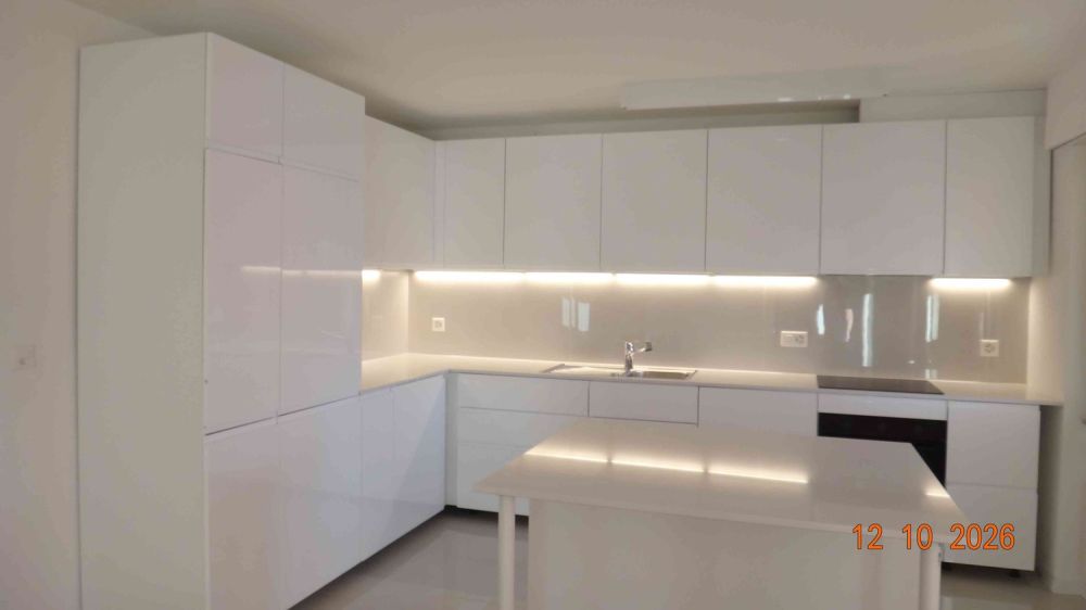 3.5 - Zimmer-Wohnung im steuergünstigen Altendorf (SZ) -  Bild 4