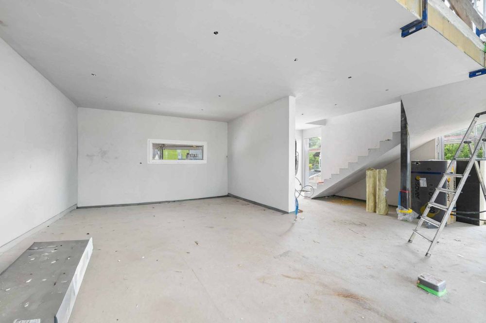 Moderne neuve Villa von Ausnahme mit zwei unabhängigen Wohnungen -  Bild 13
