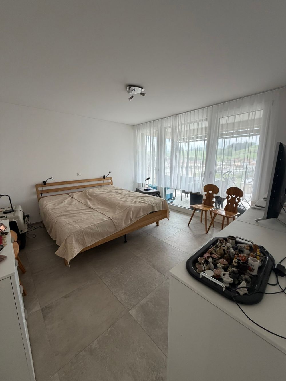 Grosse 3.5 Zimmerwohnung 92.5m2, 2 Nasszellen und 36 m2 Terrasse -  Bild 6
