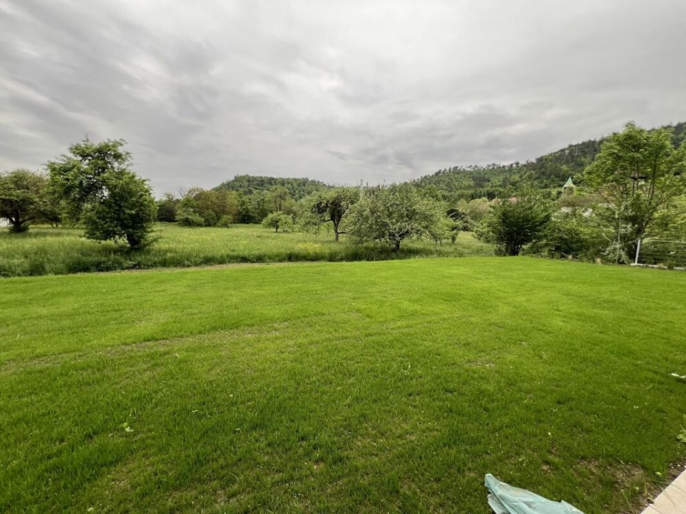 Wunderschönes "Reihenhaus" im Grünen und mit viel Wohnraum. - Unverbaute Weitsicht