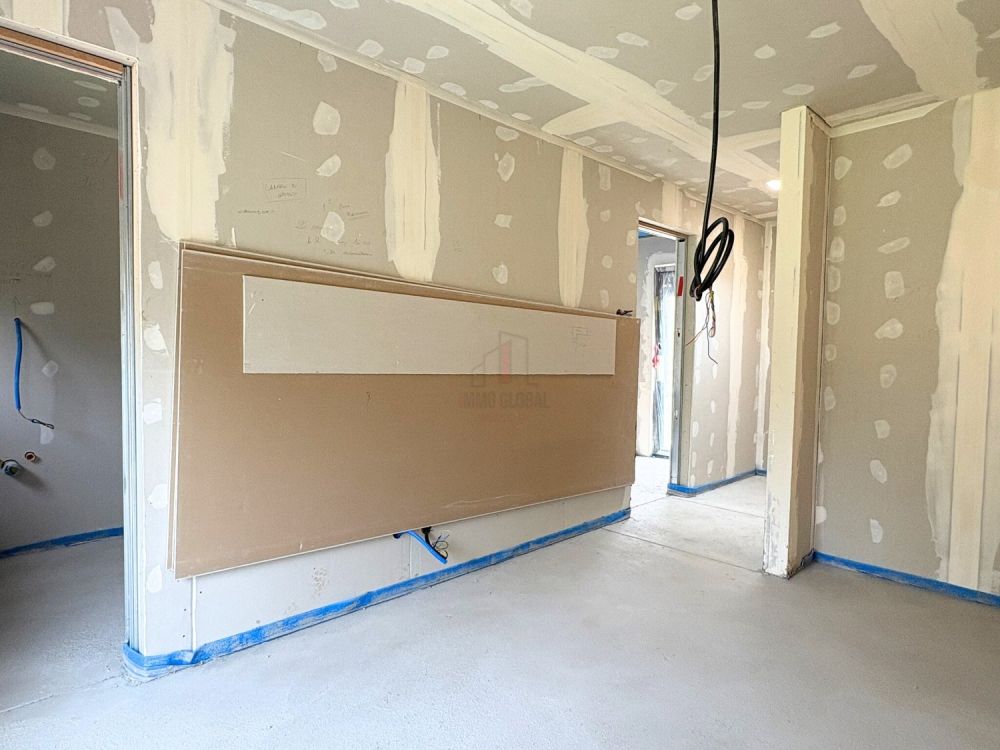 ULTIMA SOLUZIONE IN PRONTA CONSEGNA - Bild 7