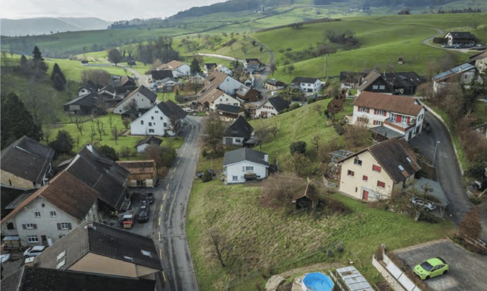 Grosszügiges 7.5-Zimmer-Einfamilienhaus in Hemmiken - Bild 9
