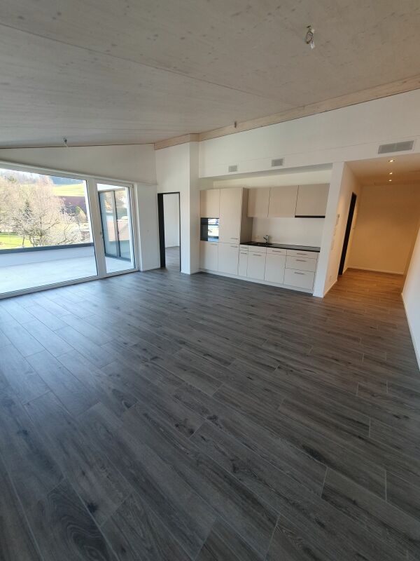 Verkauf: 2.5-Zimmer-Eigentumswohnung DG -  Bild 1