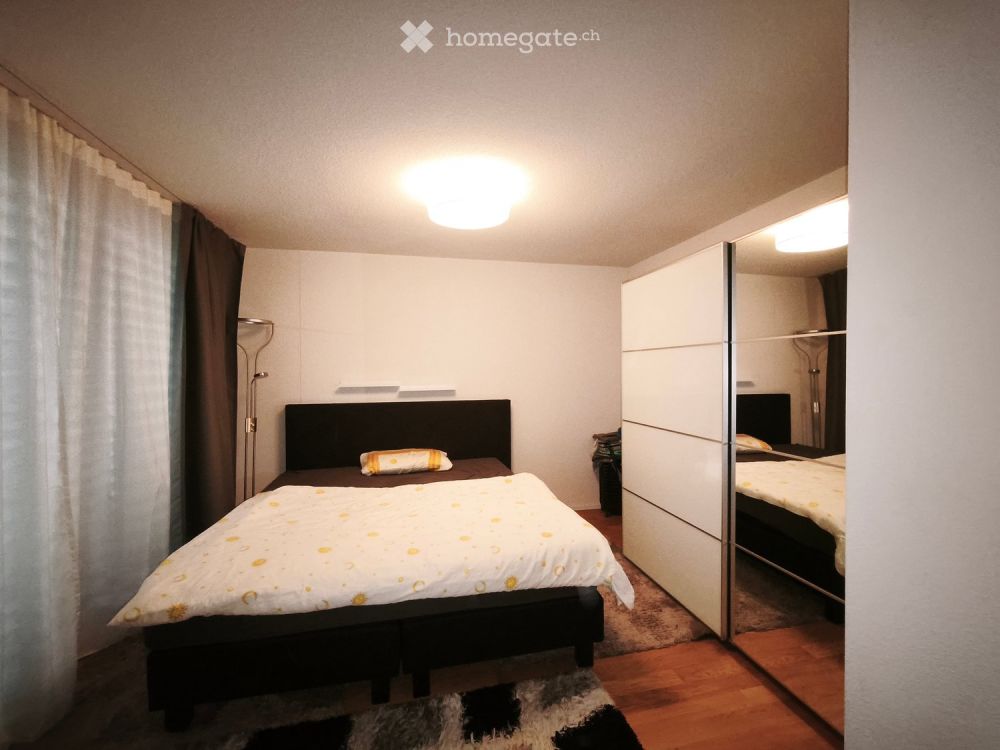 Moderne 2.5-Zimmer-Terrassenwohnung im Erdgeschoss in Oftringen – sofort verfügbar! -  Bild 1