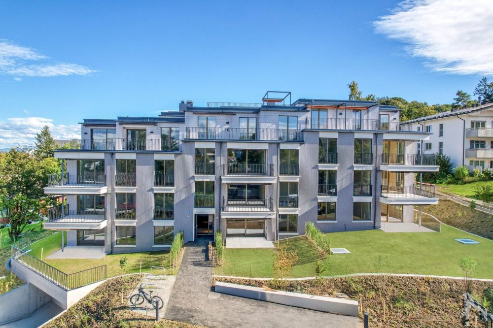 Grosszügige 3.5-Zimmer-Wohnung am Holderbachweg - Aussenansicht