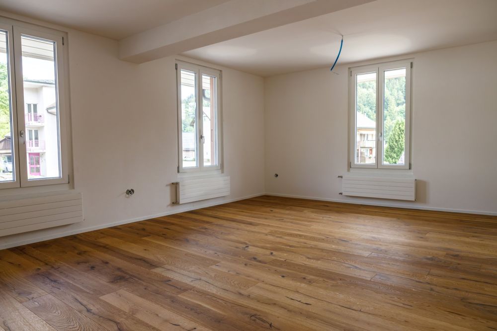 Erstvermietung nach Totalsanierung – Helle 3-Zimmer-Wohnung im Obergeschoss -  Bild 3