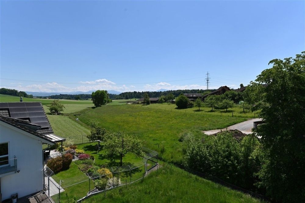 Himmlisch wohnen - 5.5 Zimmer-Maisonette Dachwohnung mit herrlicher Aussicht - Herrlicher Weitblick