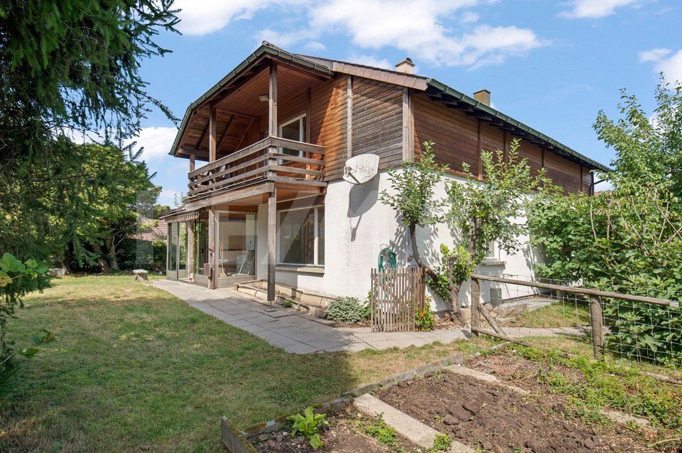 Einfamilienhaus mit sep. Einliegerwohnung in 8854 Siebnen (Schübelbach) zu kaufen! -  Bild 1