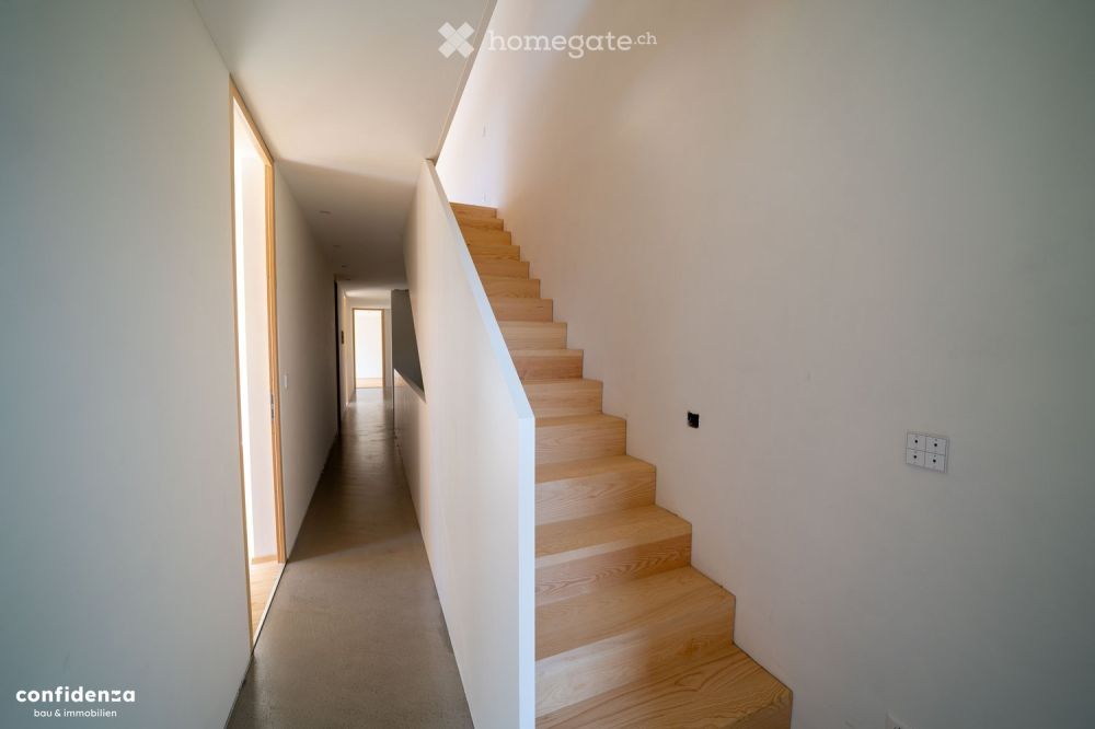 Exklusives Neubau-EFH mit Panorama in Scuol – Erstwohnsitz in Top-Hanglage -  Bild 10
