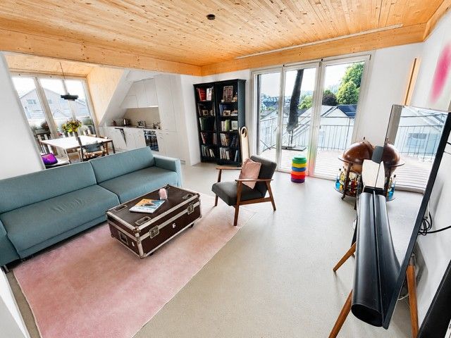 Moderne 4.5-Zimmer-Dachwohnung -  Bild 7