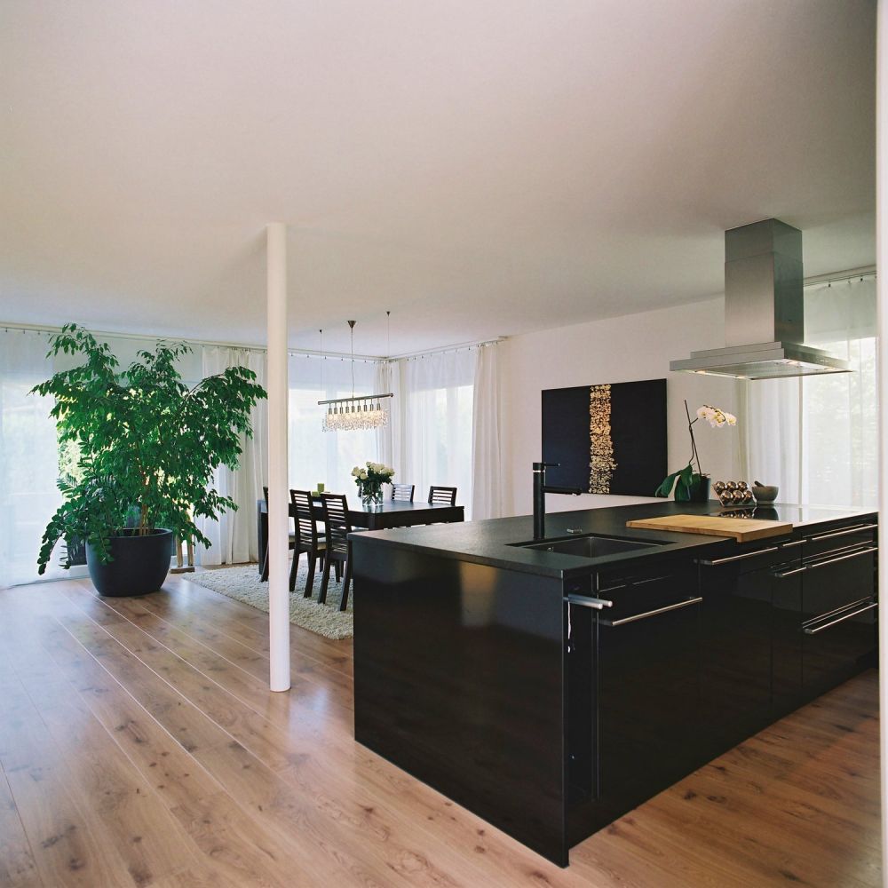 Zu verkaufen: Einfamilienhaus in der beliebten Wohngemeinde Safnern - Bild 2