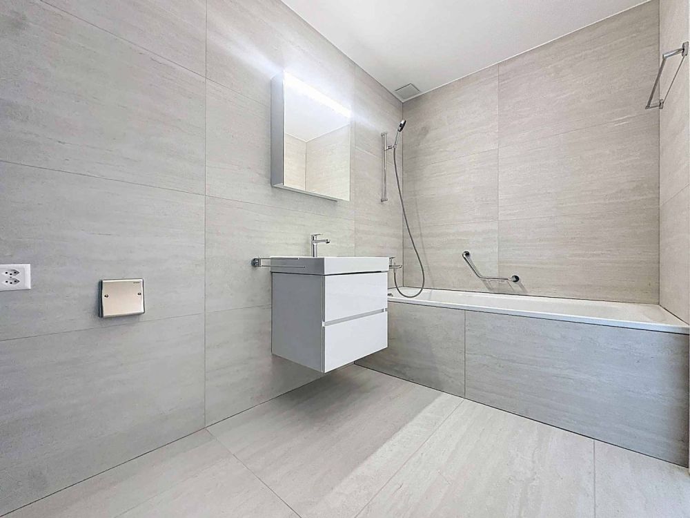 Nouvelle promotion : appartement de 3.5 pièces avec balcons couverts - Bild 8