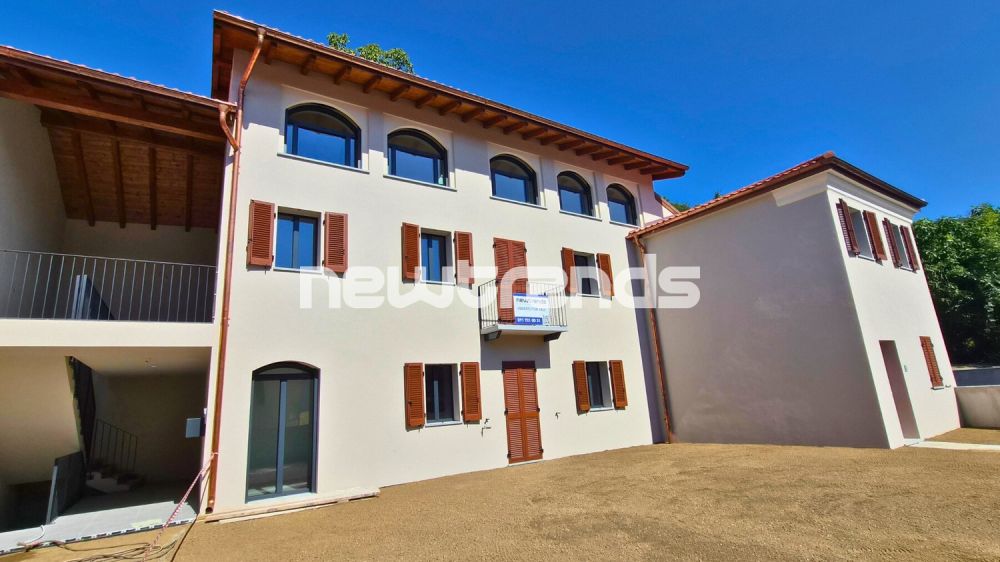 Caslano: 3,5 Zimmer mit Balkon, sofort bewohnbar. Neubau - 1