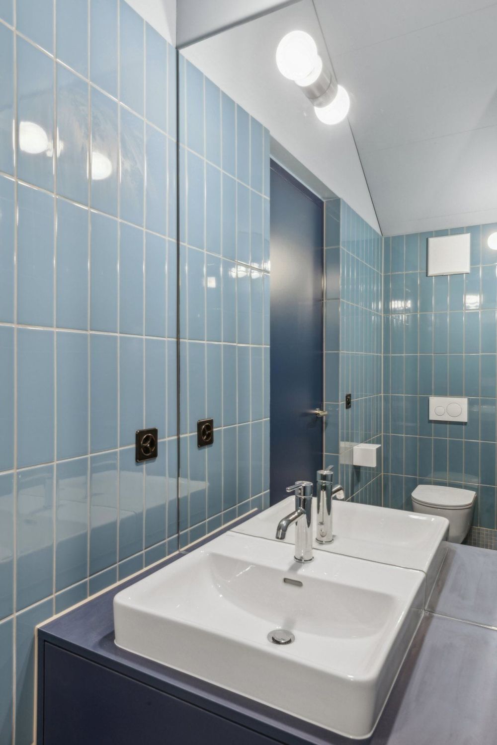 Luxuriöses Townhouse-Wohnen mit atemberaubendem Atrium und modernem Design -  Bild 12