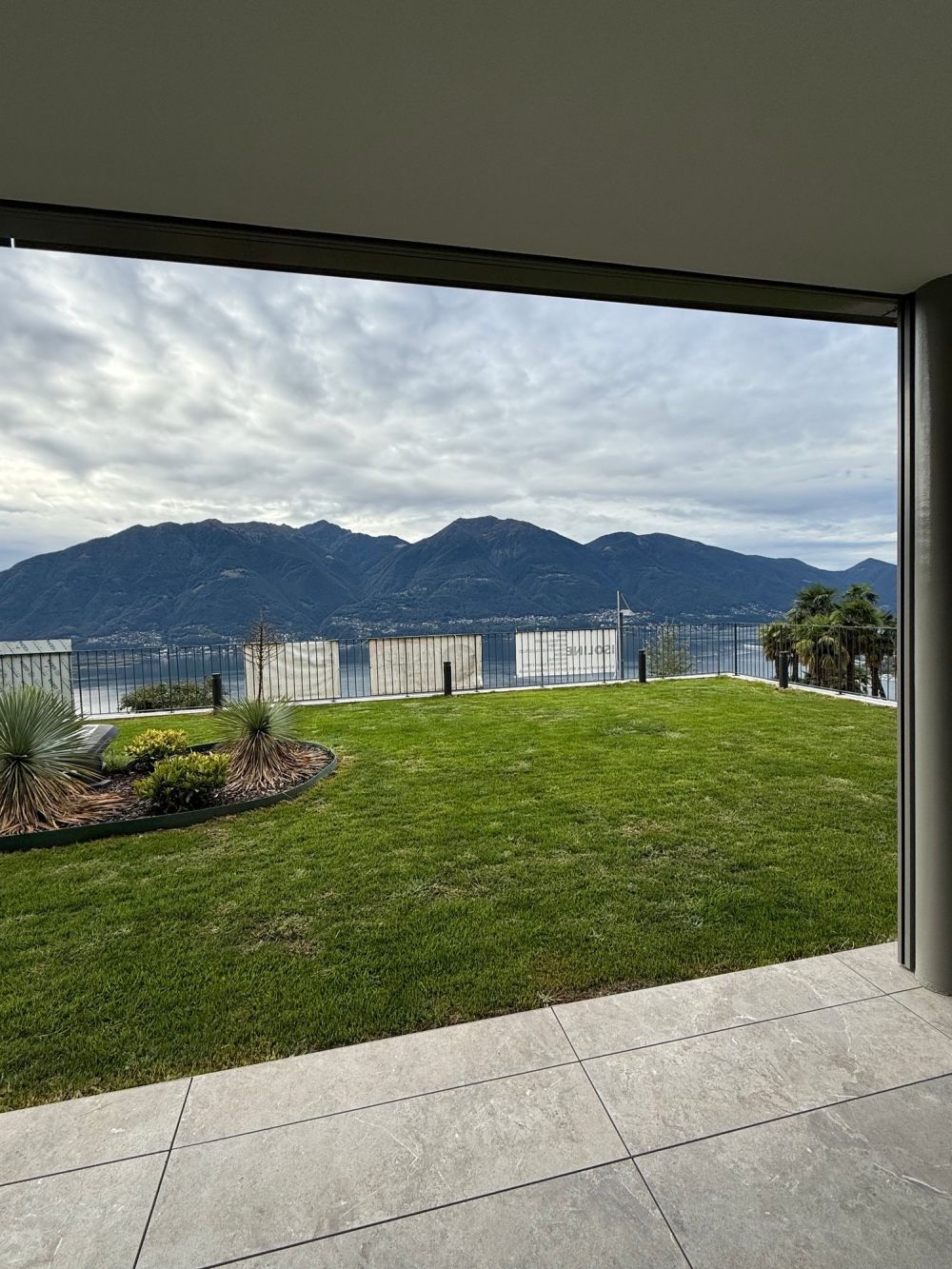 Moderno appartamento 4.5 locali a Brione sopra Minusio -  Bild 4