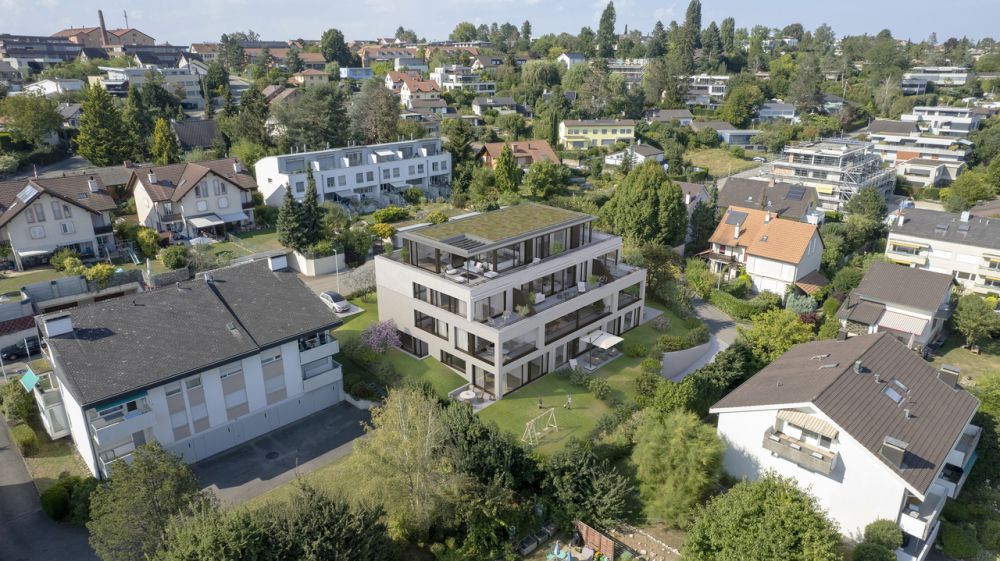 Exklusive 4.5-Zimmer-Eigentumswohnung im EG mit traumhaftem Garten! -  Bild 2